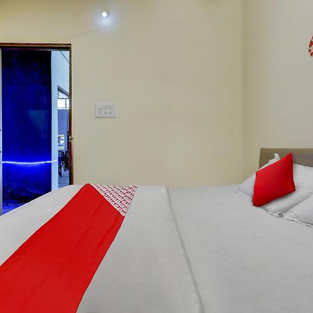 Oyo Flagship The Chirag Resort Bhandāra Exteriör bild